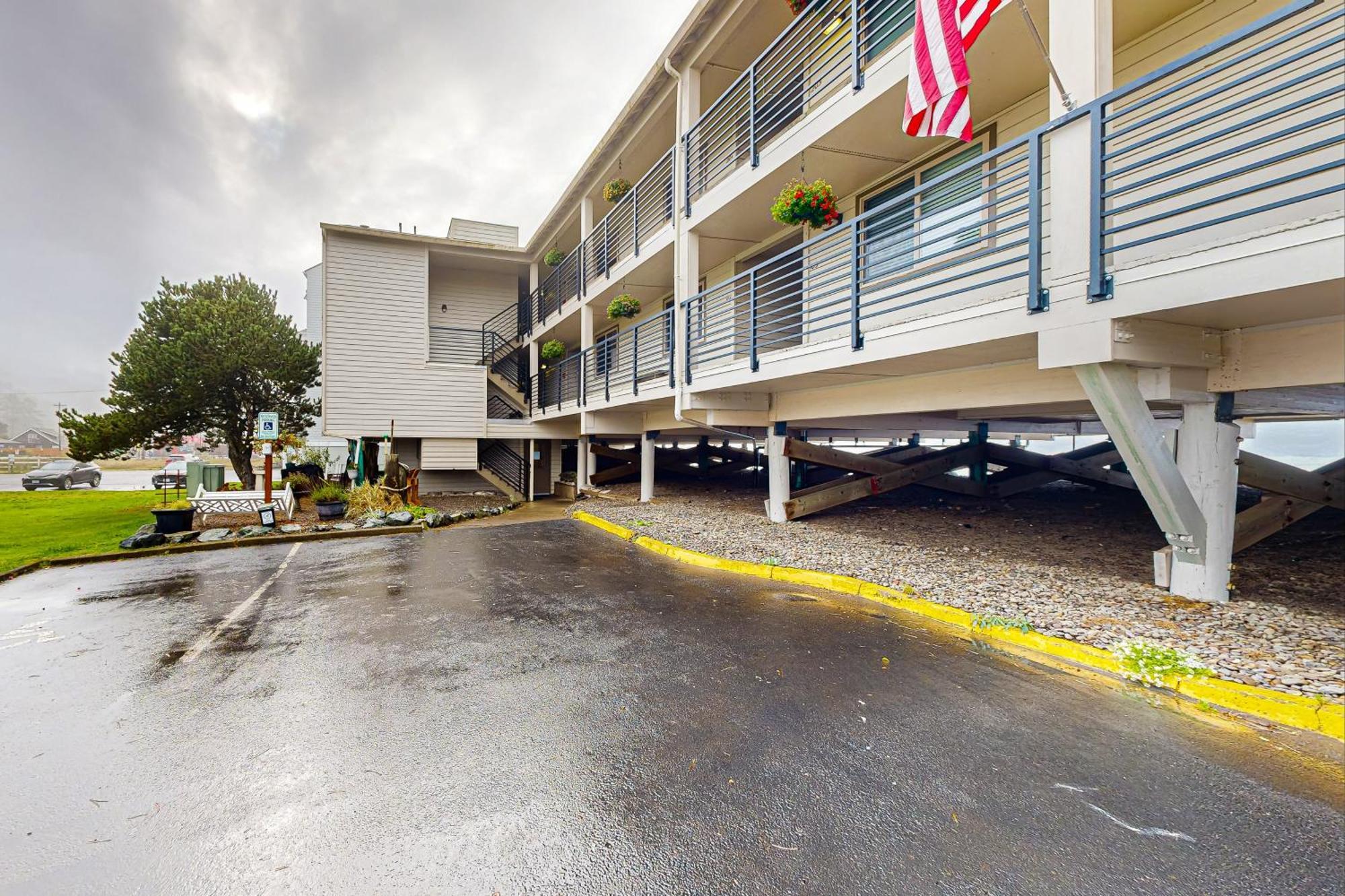 ​Rock Creek Inn Vacation Condos Rockaway Beach Phòng bức ảnh
